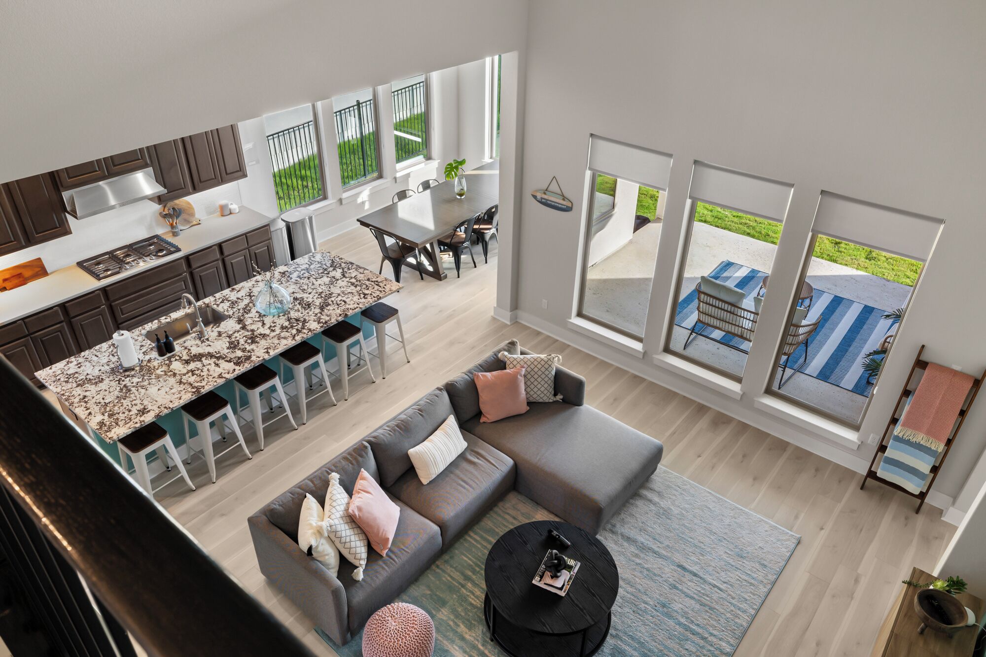 Smart TV, videojuegos, libros y impresora 