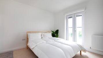Casa | 5 habitaciones, tabla de planchar con plancha y wifi gratis