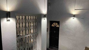 Interior - Earl's Court Private Entrance 1 Bedroom Flat (London)