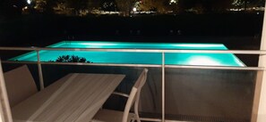 Utomhuspool