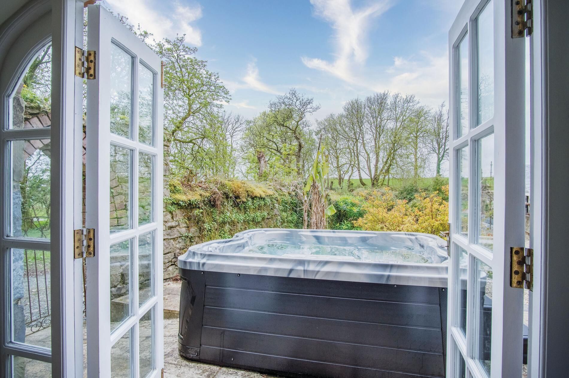 Bain à remous intérieur