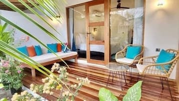 Deluxe Villa, 1 Bedroom, Garden View | 1 bedroom, hypo-allergenic bedding, minibar, in-room safe