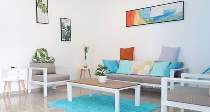 Unwind relax enjoy: 3br with beaches near by!