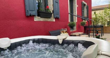 GĂźte de la maison rouge