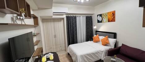 1 bedroom, iron/ironing board, WiFi, bed sheets
