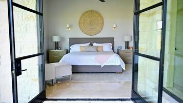 2 bedrooms, individually decorated, individually furnished, free WiFi