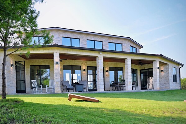 Villa luxueuse, 2 chambres | Terrasse/patio