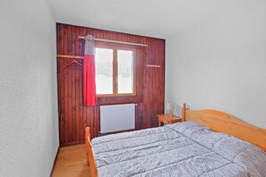 2 chambres, fer et planche Ă repasser, Wi-Fi