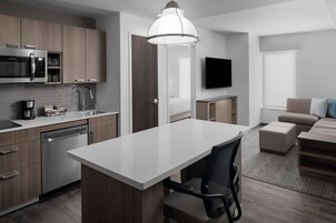 Suite, 1 Bedroom, Kitchen (2 Queen Beds & 1 Sofa Bed) | In-room safe, desk, laptop workspace, blackout drapes