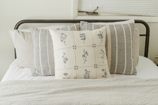 5 habitaciones, wifi y ropa de cama