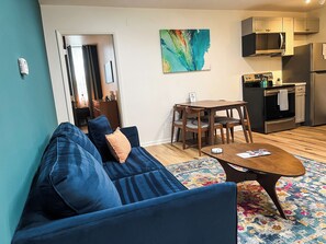 Smart TV - The Huber | The Archive Lofts (Marion)