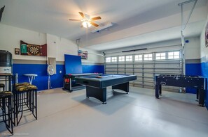 Spielezimmer