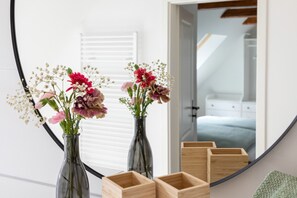 2 chambres, Wi-Fi gratuit, draps fournis
