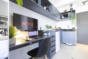 Apartamento | 1 quarto, escrivaninha, cortinas blackout, Wi-Fi de cortesia