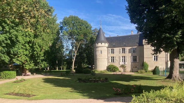 Exterior - Le Petit Belge (Montgivray)