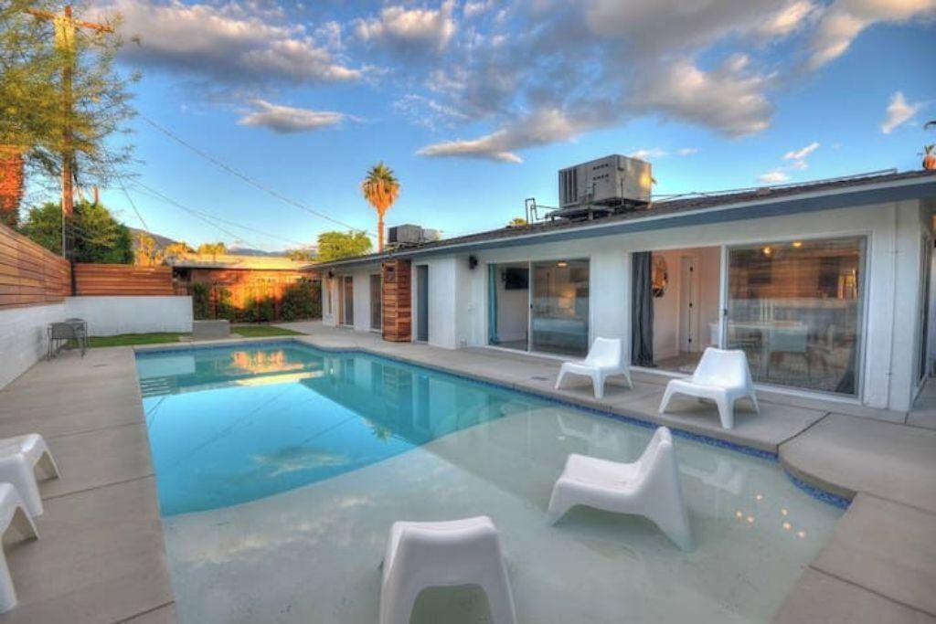 Private Desert Duplex With Pool/Walk to El Paseo