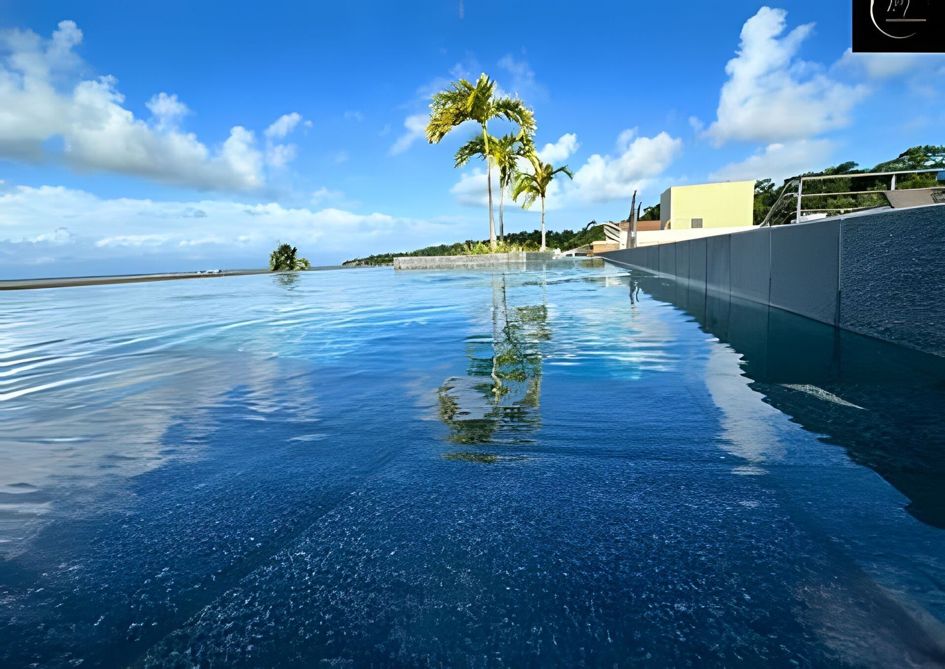 Apartamento luxo | Piscina | Piscina externa