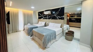 Appartement Deluxe | 1 chambre, surmatelas, bureau