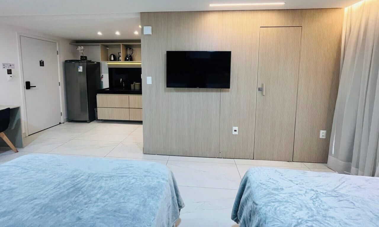 Apartamento luxo | 1 quarto, camas com colchões pillow-top, escrivaninha