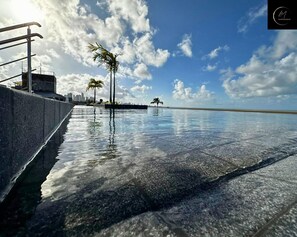 Outdoor pool - LM UNITY CABO BRANCO (João Pessoa)