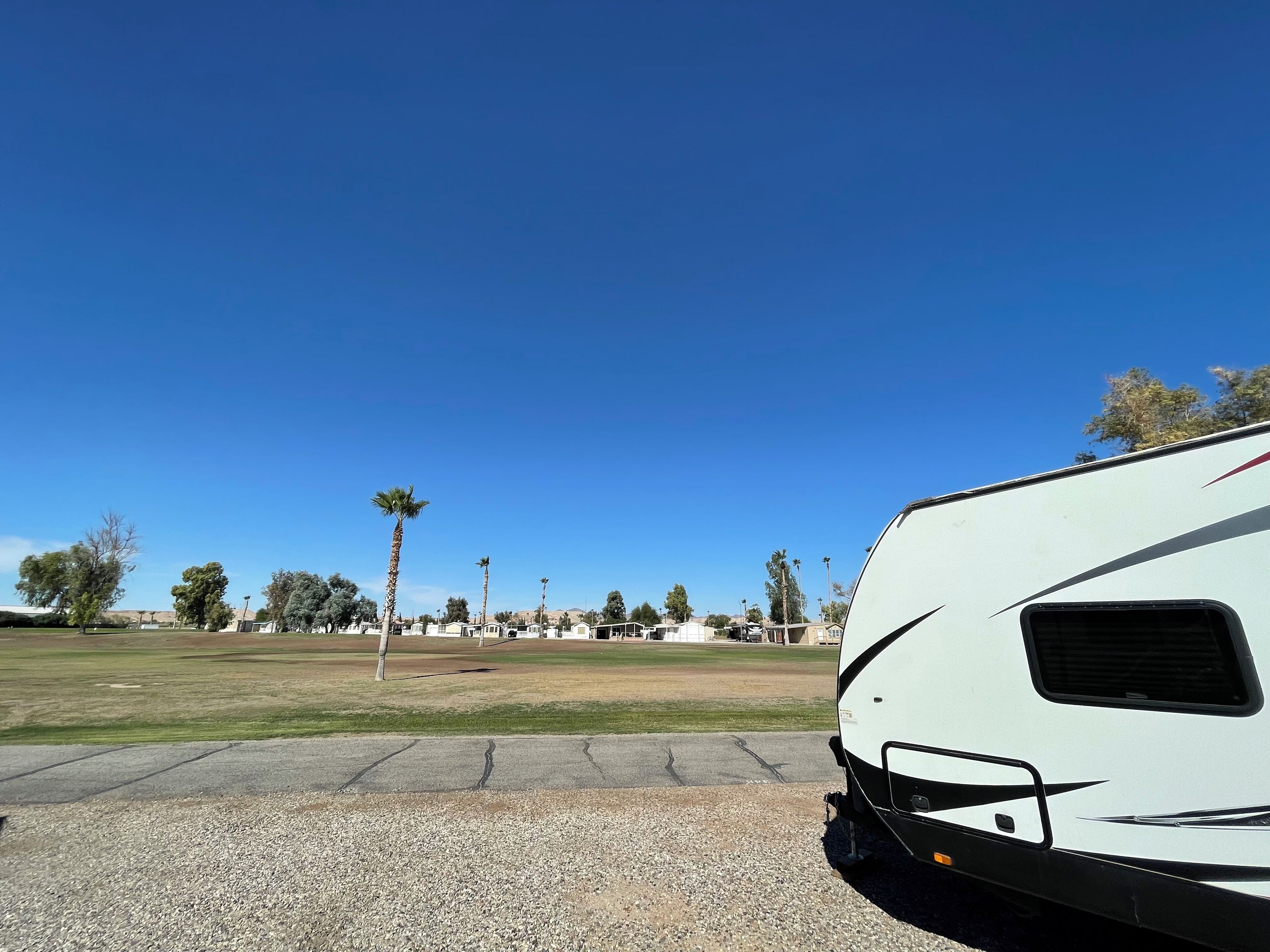 Relaxing Trailer in the Heart of Yuma