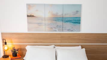 Lägenhet | 4 sovrum, individuell inredning, unika möbler och skrivbord