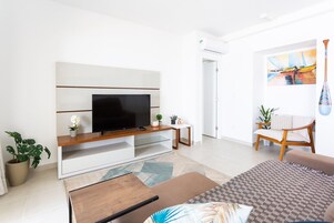 4 habitaciones, decoración personalizada y muebles diferentes 