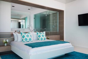 5 bedrooms, premium bedding, down duvets, in-room safe - Long Bay Beach - Villa Eos (Providenciales)
