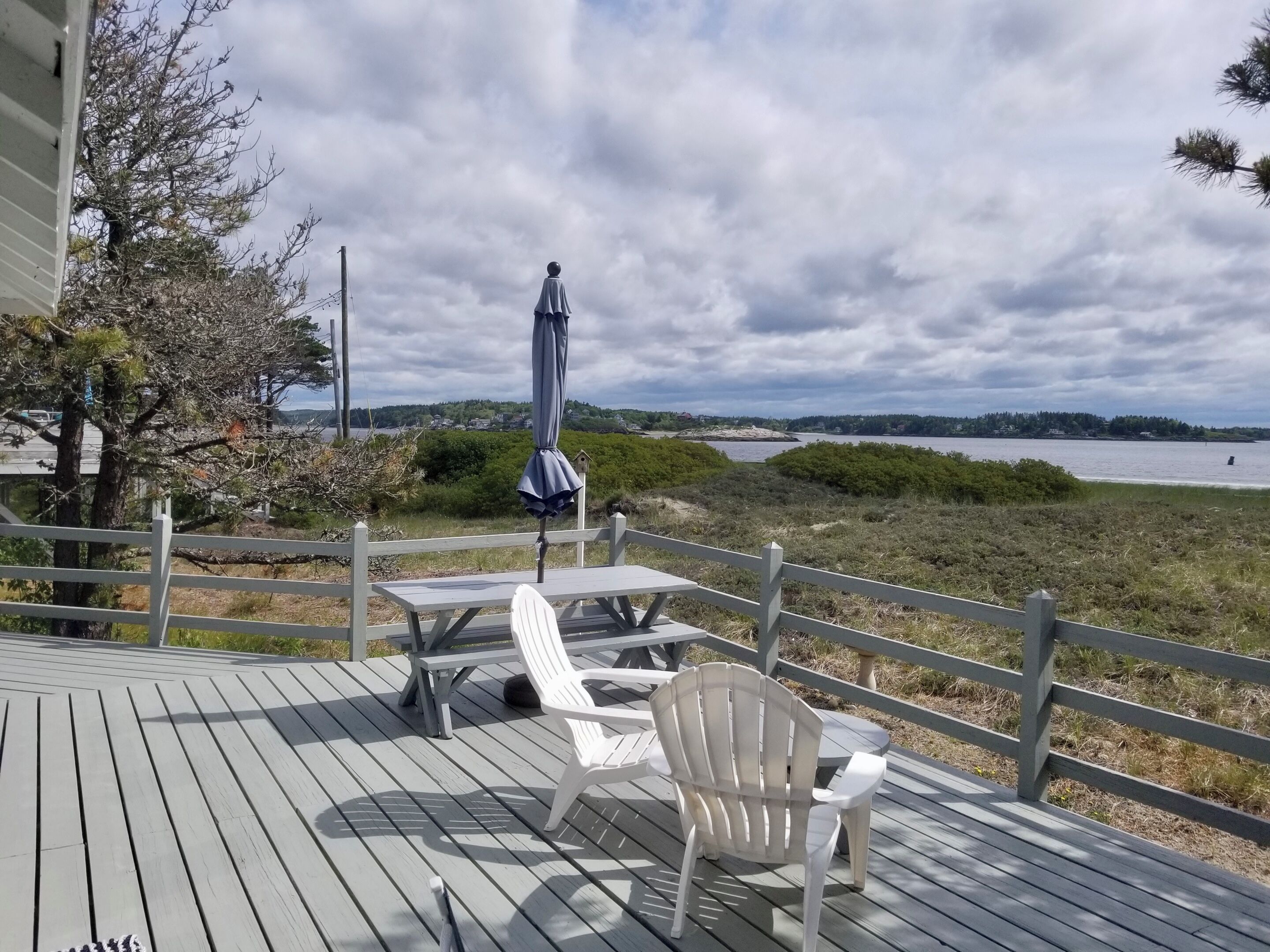Classic Popham Beachfront Cottage in Prime Location