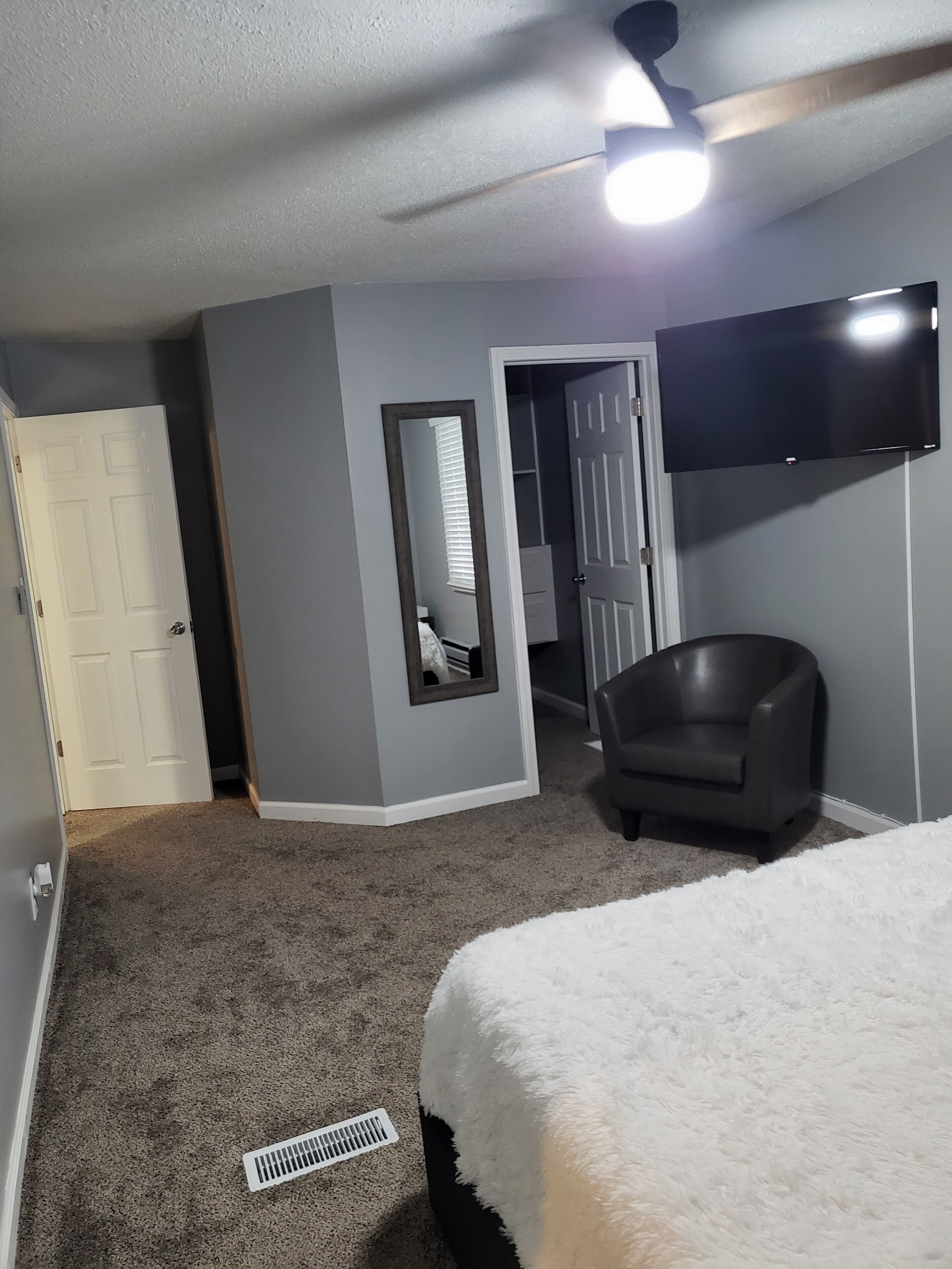 3 dormitorios, tabla de planchar con plancha, wifi y ropa de cama