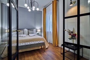 2 sovrum, skrivbord, strykjärn/strykbräda och wi-fi