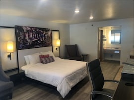 Escrivaninha, Wi-Fi de cortesia, roupa de cama