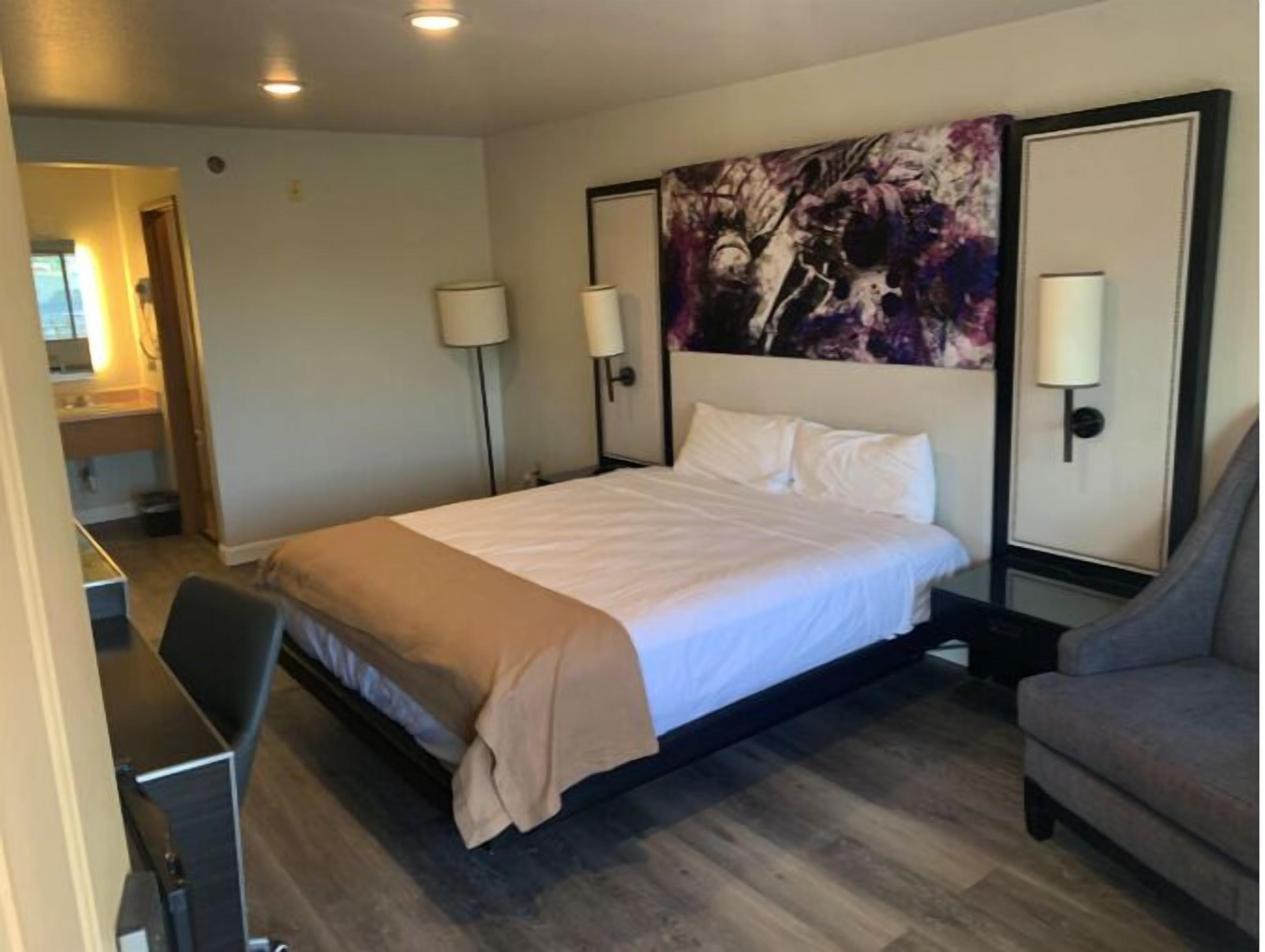 Photo - GO2 Inn & Suites by Relianse - El Paso