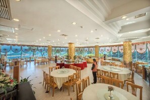 Unclassified image, 4 of 90, button - Huguang Holiday Hotel (Guangzhou)