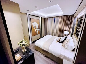 2 bedrooms, desk, WiFi, bed sheets - Erawan Luxury 2卧室豪华Condo古城中心 (Chang Wat Chiang Mai)