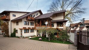 บริเวณภายนอก