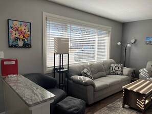 Smart-TV, Kamin, Drucker