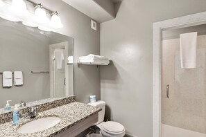 Een douche, een haardroger