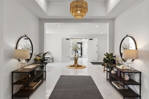 Lobby - Sunrise Resort & Event Center | 19 Bedroom, 19-1/2 Bathrooms (Garden City)