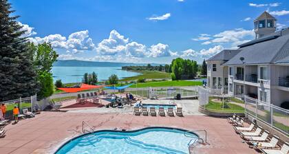 Sunrise Resort & Event Center | 19 Bedroom, 19-1/2 Bathrooms
