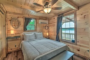 2 bedrooms, free WiFi, bed sheets - Mammoth Cave Cabin Rentals 11 - 12.8 miles from Mammoth Cave National Park (Mammoth Cave)
