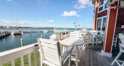 Floating In Paradise On The Azul Project