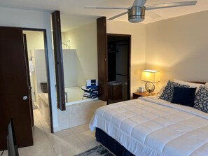 3 chambres, coffre-fort, fer et planche à repasser