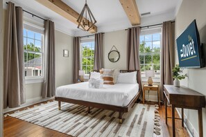 4 habitaciones, tabla de planchar con plancha y wifi