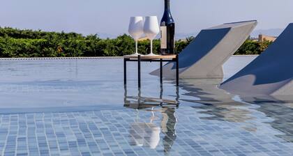 Oikos Sani Suites ❤️ Live the perfect summer experience near the best beaches