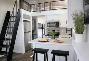 Fridge, microwave, oven, stovetop - Comfy Cottage #26 at Bayfront Resort in Sandusky  (Sandusky)