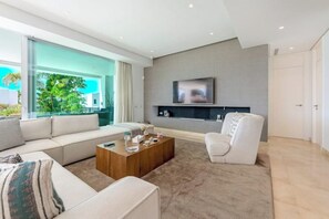 Living area - Wonder Villa (Marbella)