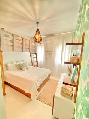 3 Schlafzimmer, Zimmersafe, Schreibtisch, Bügeleisen/Bügelbrett