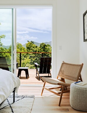 4 Schlafzimmer, Bügeleisen/Bügelbrett, kostenloses WLAN, Bettwäsche