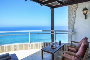 Property grounds - Netanya Panoramic Sea-View 4BR Apt (Netanya)